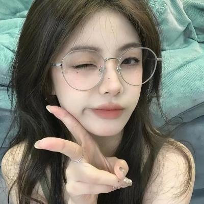 府上娶了个锦鲤新娘